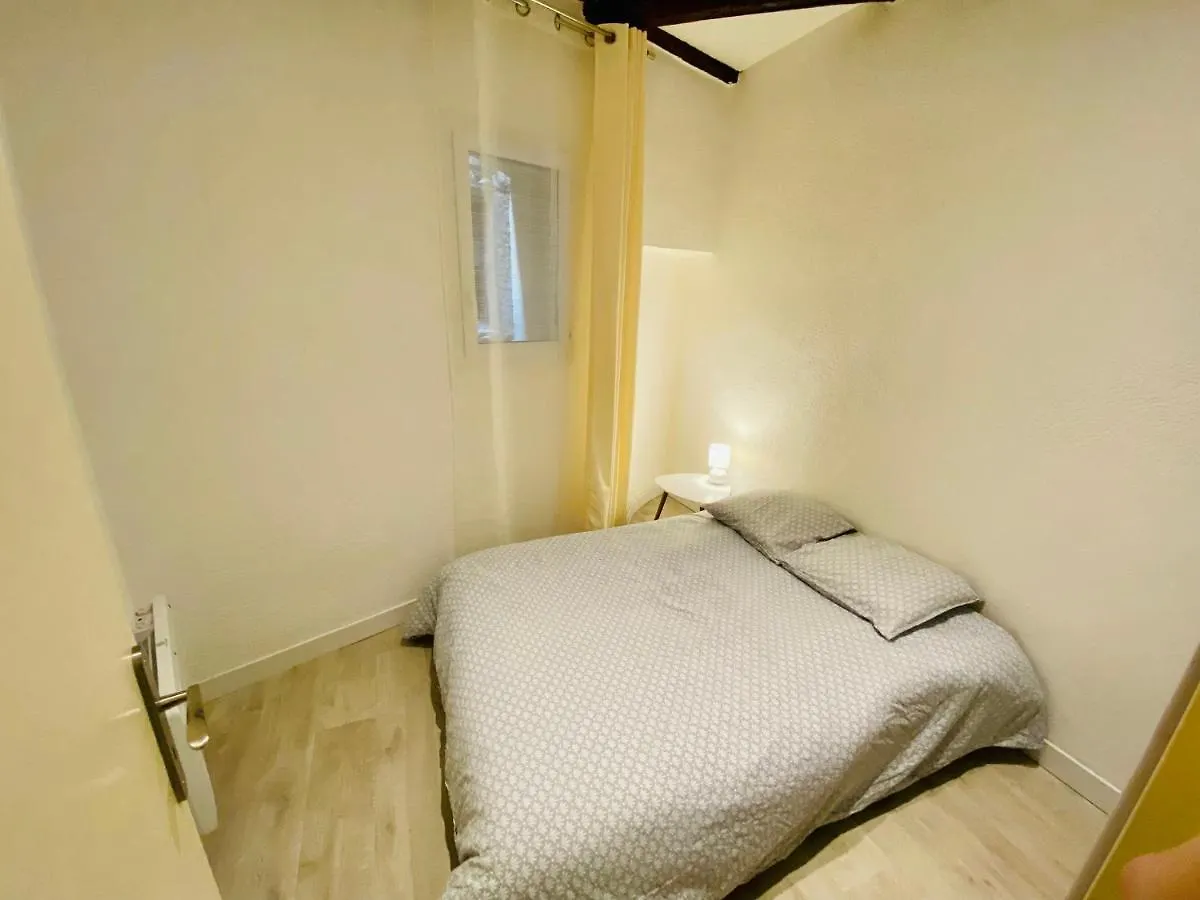 VIEUX NICE T4 - 55 m² entièrement rénové en 2021 0*,