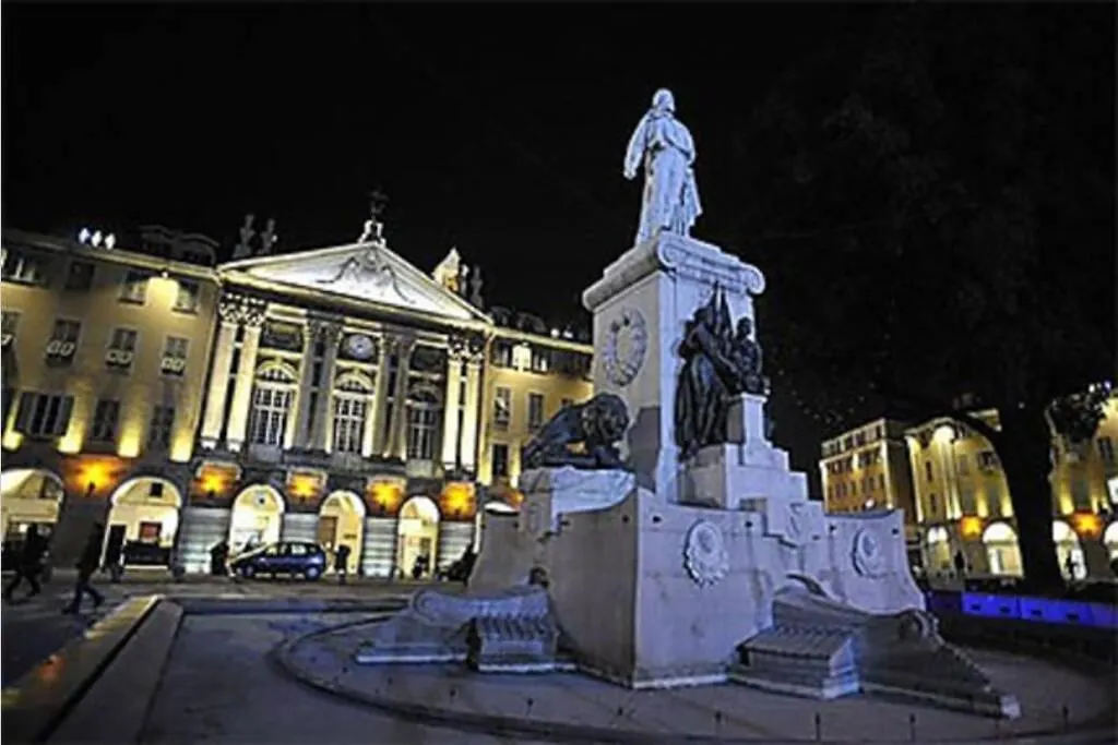 Vieux Nice - Families & Friends - 3 Chambres - 6 Personnes - 55 M2